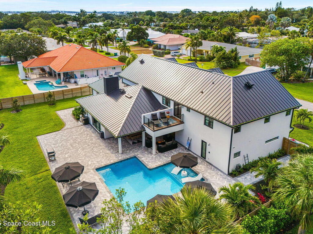 303 Deland Avenue, Indialantic, FL 32903