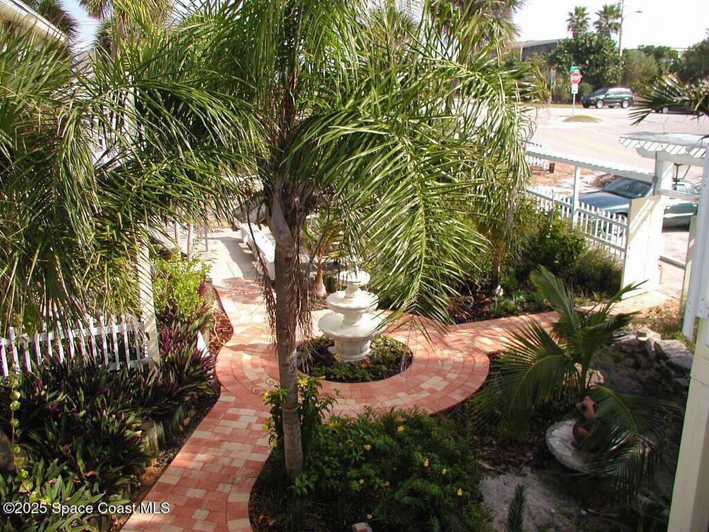 686 S Atlantic Avenue, Cocoa Beach, FL 32931