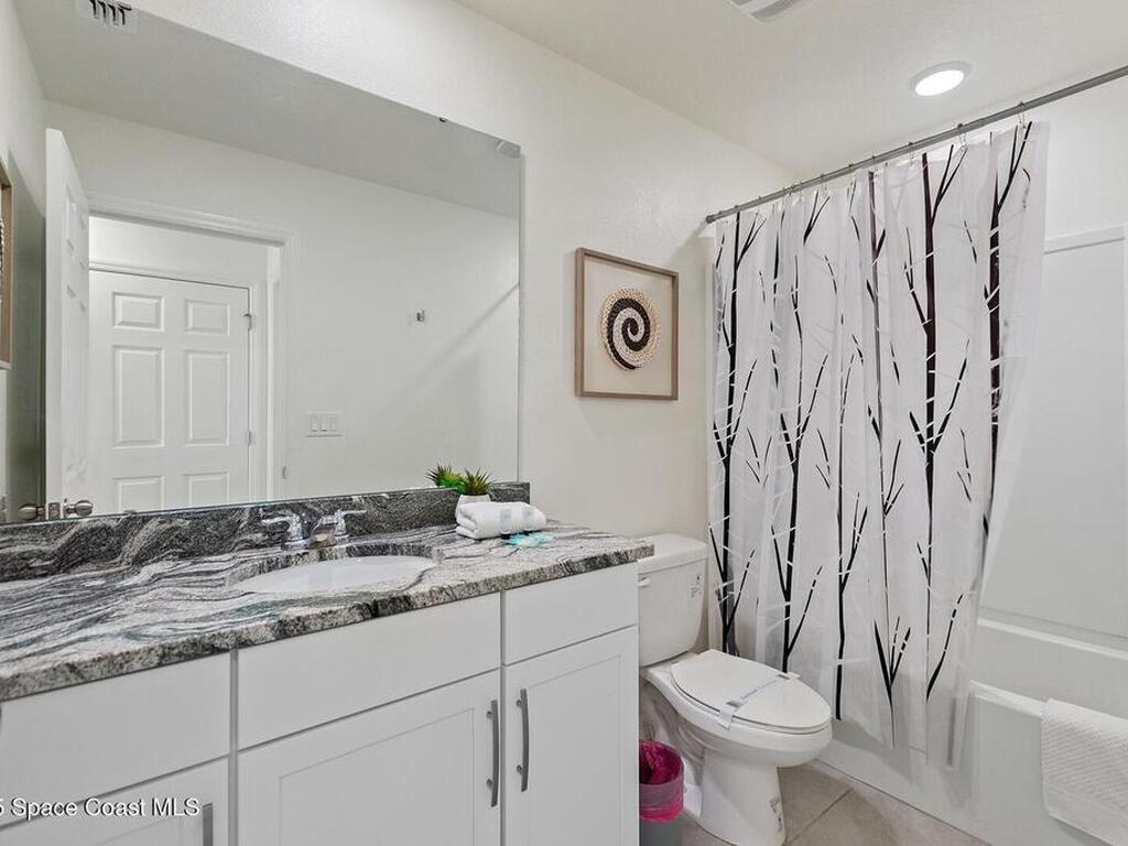 8939 Coconut Breeze Drive, Kissimmee, FL 34747
