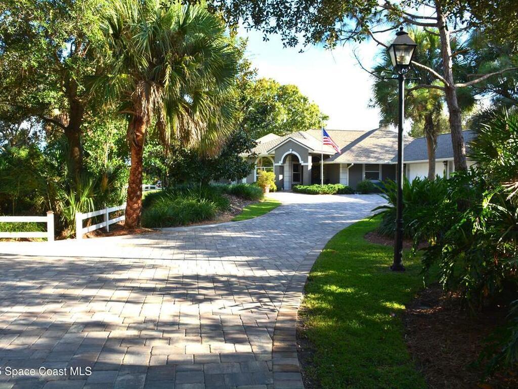 4163 Mockingbird Drive, Melbourne, FL 32934