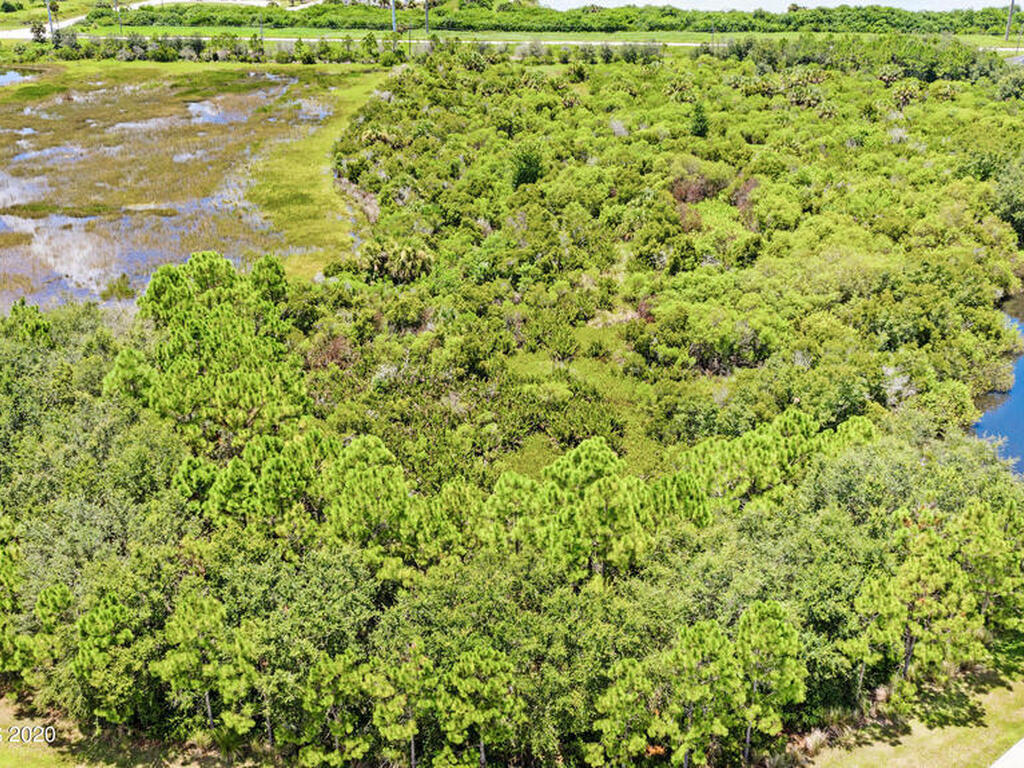 3196 Quint Drive, Melbourne, FL 32940