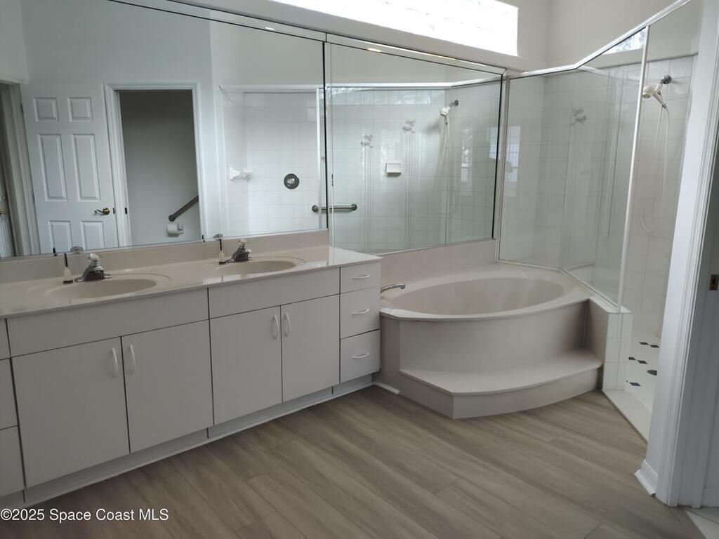 7433 Monterey Court, Melbourne, FL 32940