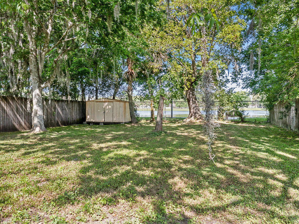 517 Fulton Street Street, Daytona Beach, FL 32114