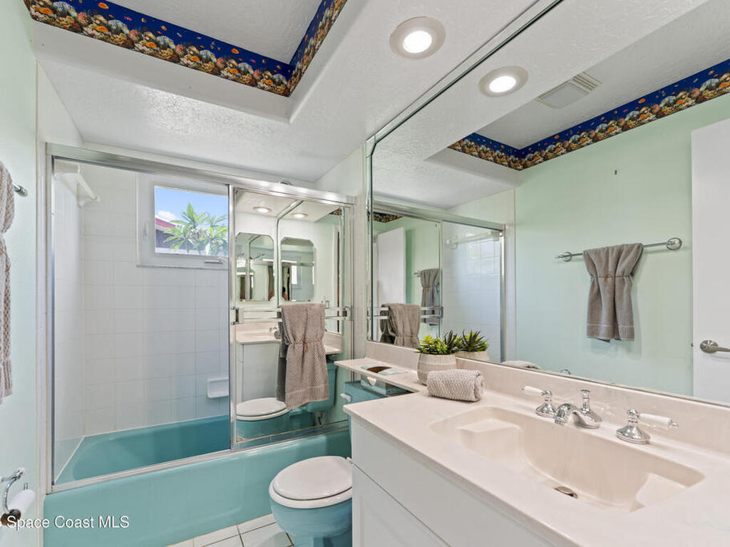 1700 Neptune Drive, Merritt Island, FL 32952