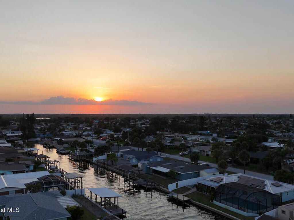 1700 Neptune Drive, Merritt Island, FL 32952