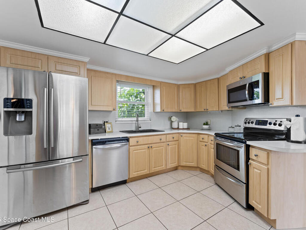 1700 Neptune Drive, Merritt Island, FL 32952