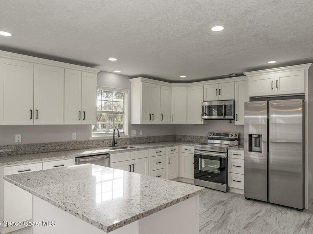 1854 Timbers West Boulevard, Rockledge, FL 32955