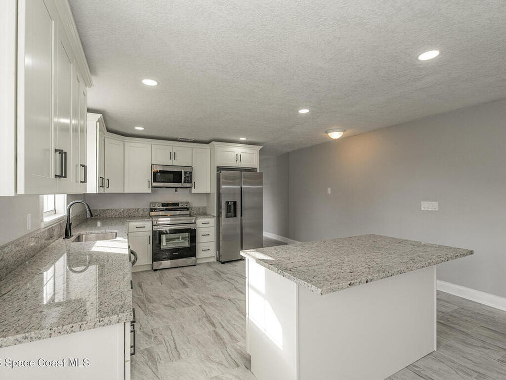 1854 Timbers West Boulevard, Rockledge, FL 32955