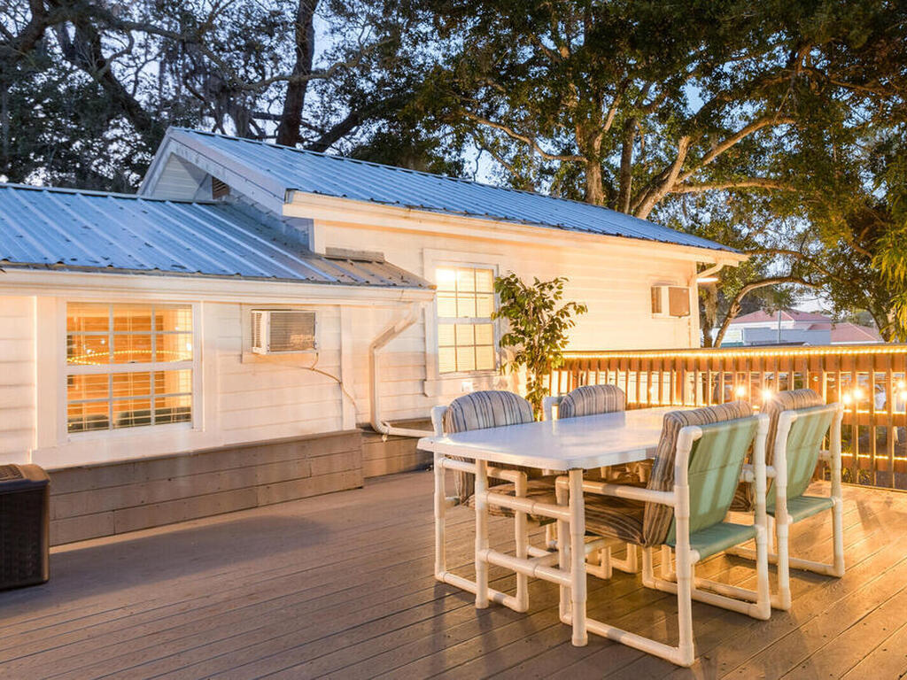 603 E New Haven Avenue, Melbourne, FL 32901
