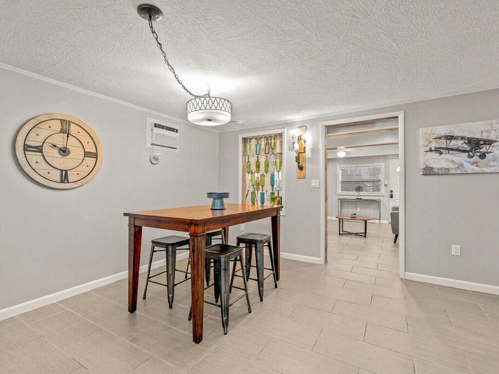 603 E New Haven Avenue, Melbourne, FL 32901