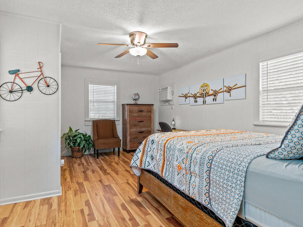 603 E New Haven Avenue, Melbourne, FL 32901