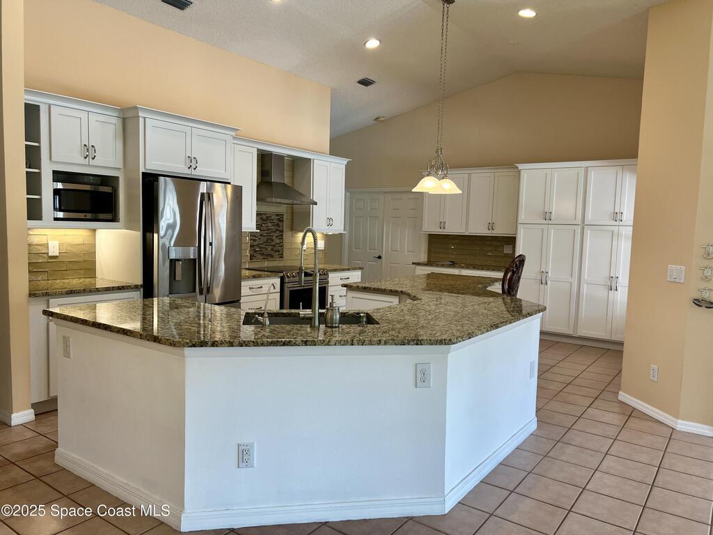 845 Hunters Creek Drive, Melbourne, FL 32904