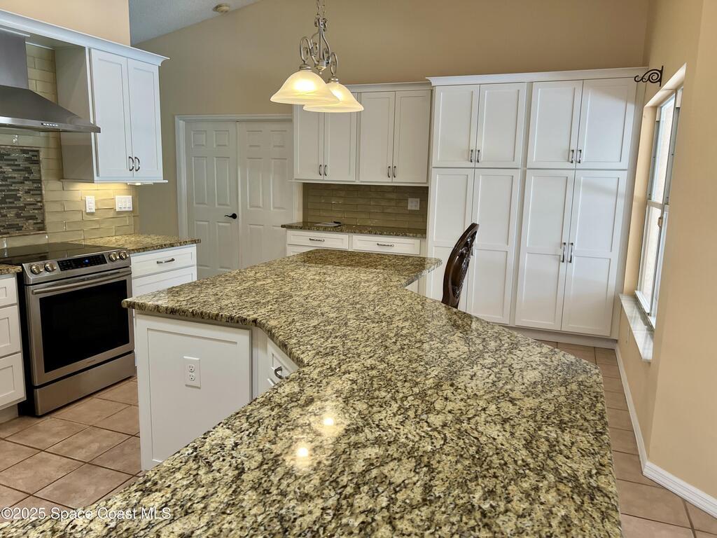 845 Hunters Creek Drive, Melbourne, FL 32904