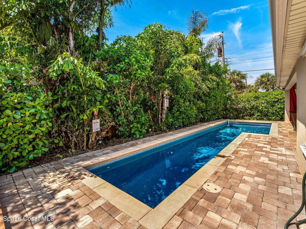 120 S 5th Street, Cocoa Beach, FL 32931