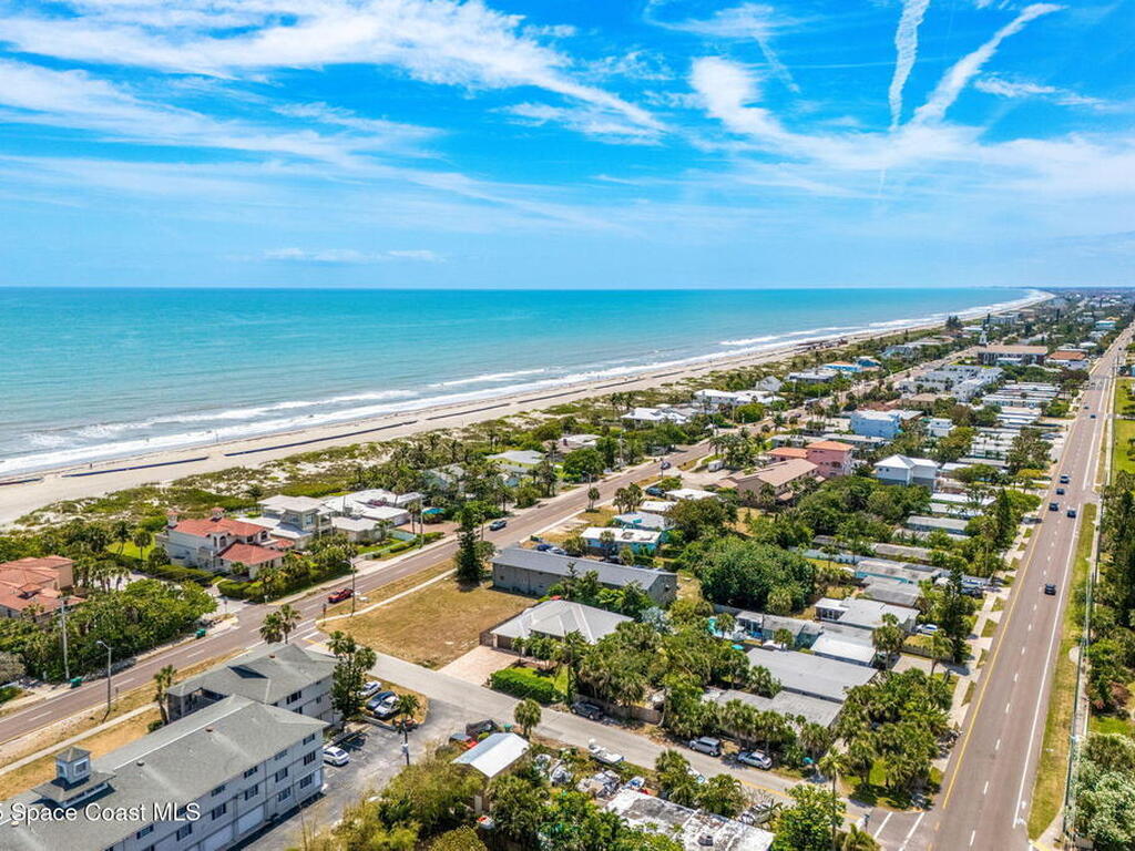 120 S 5th Street, Cocoa Beach, FL 32931