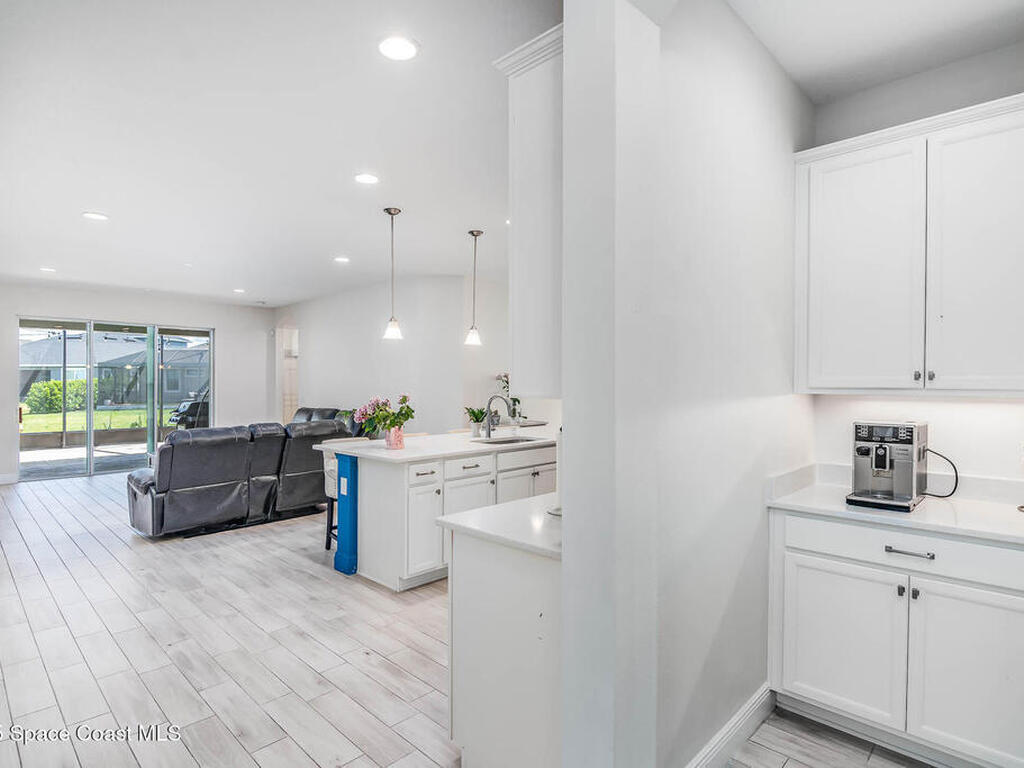 7921 Mocan Court, Melbourne, FL 32940