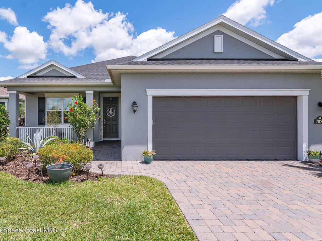 7921 Mocan Court, Melbourne, FL 32940