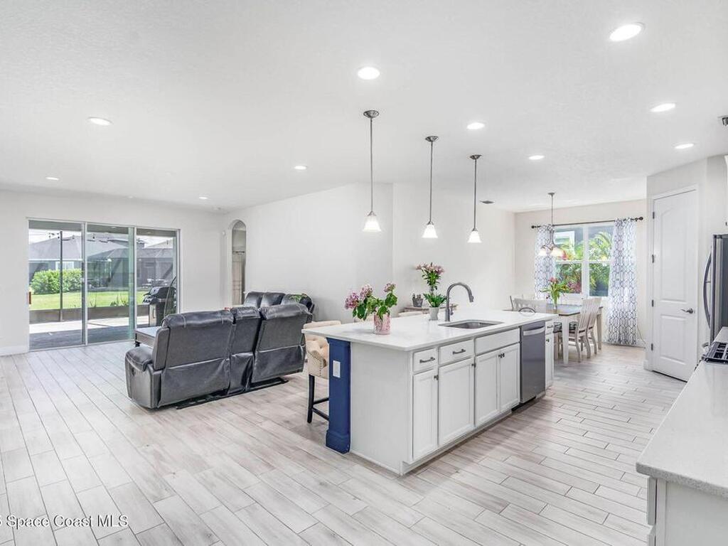7921 Mocan Court, Melbourne, FL 32940