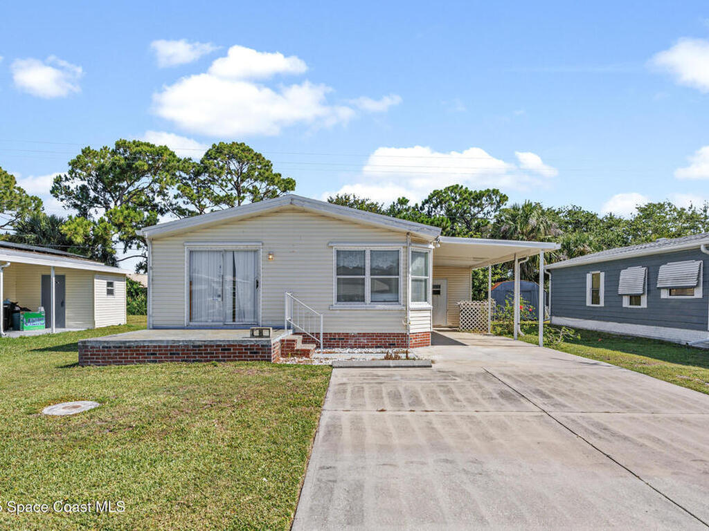 2387 Coconut Palm Drive, Palm Bay, FL 32905