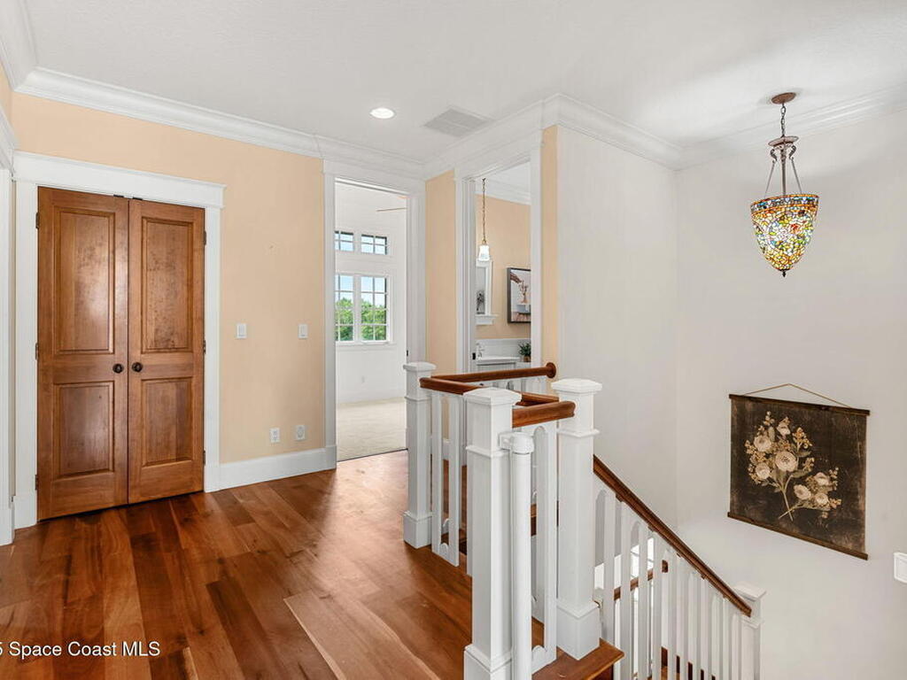 7021 S Tropical Trail, Merritt Island, FL 32952