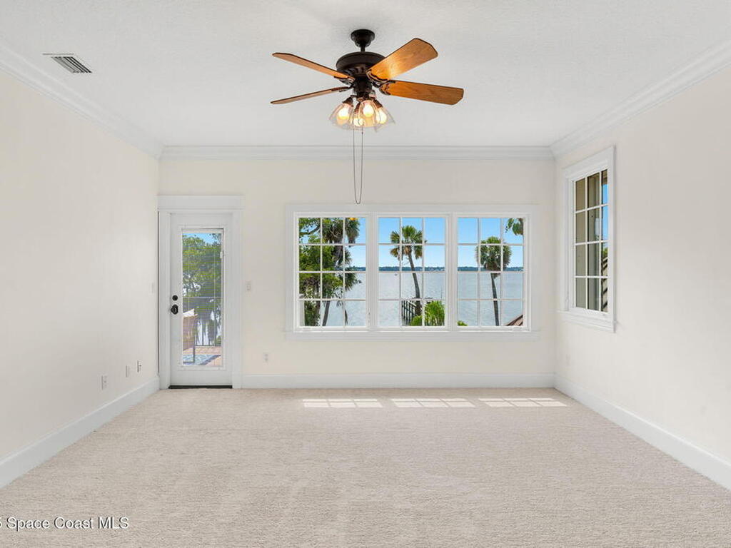 7021 S Tropical Trail, Merritt Island, FL 32952