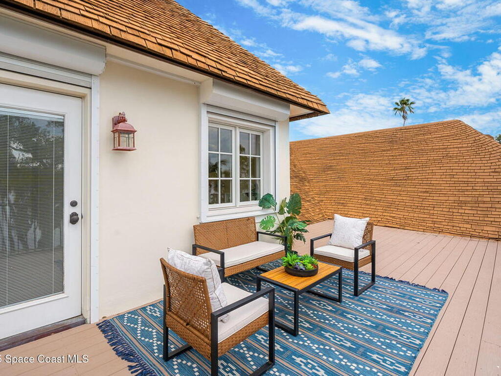 7021 S Tropical Trail, Merritt Island, FL 32952