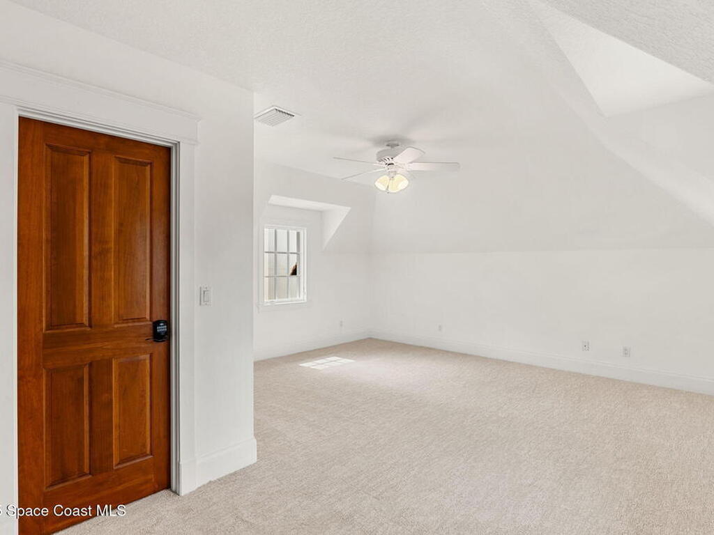7021 S Tropical Trail, Merritt Island, FL 32952