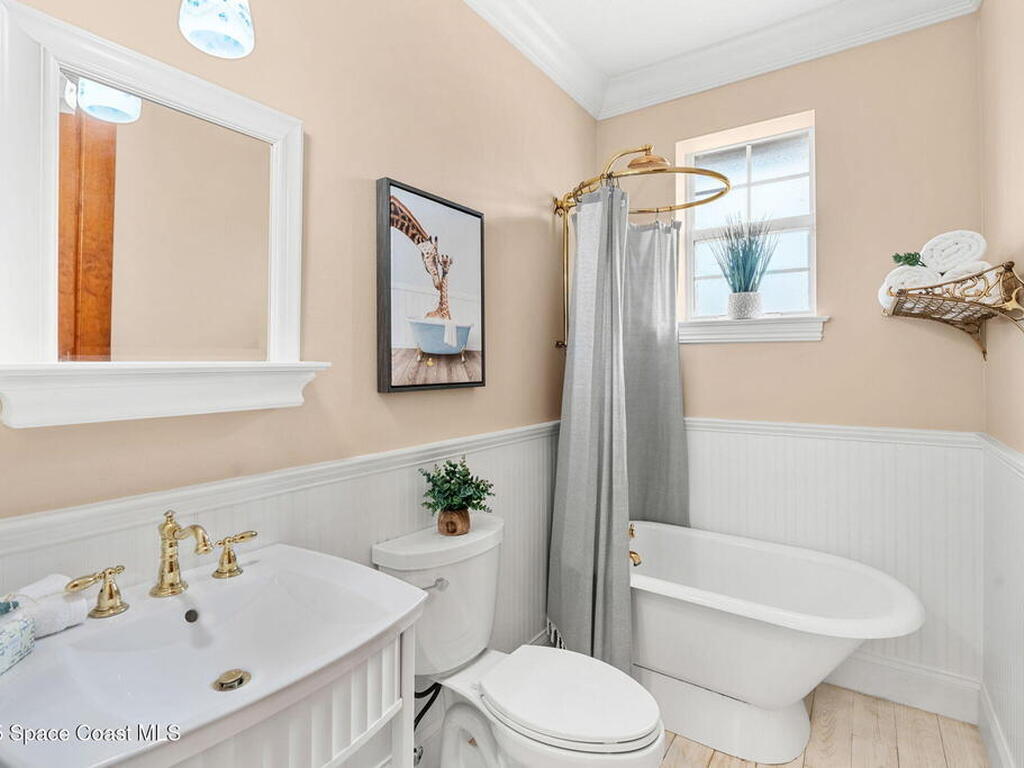 7021 S Tropical Trail, Merritt Island, FL 32952