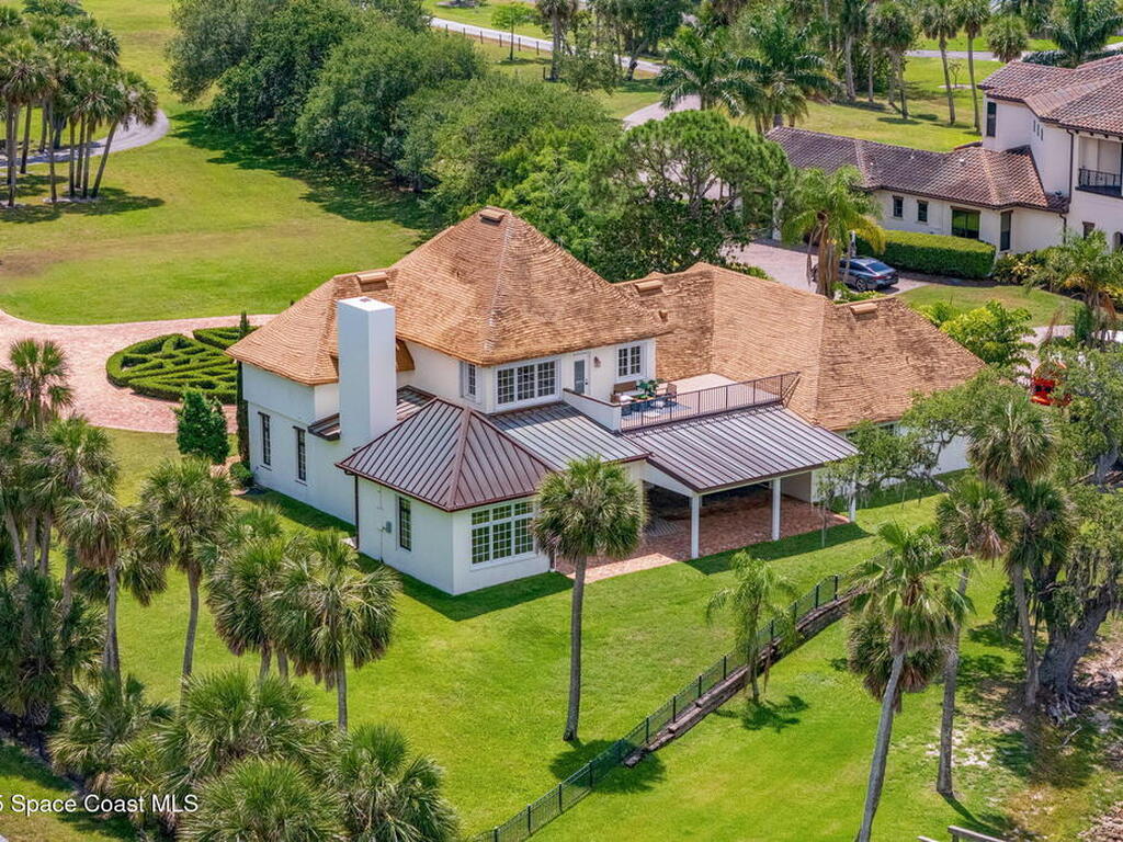 7021 S Tropical Trail, Merritt Island, FL 32952
