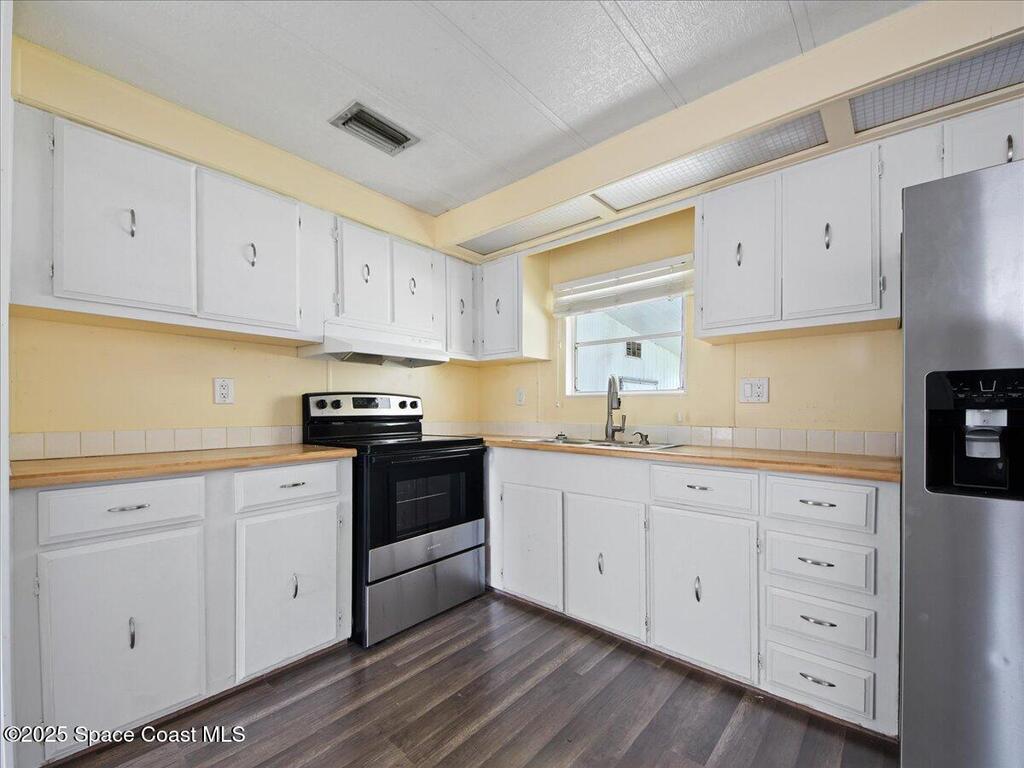 1675 Oceana Drive, Merritt Island, FL 32952