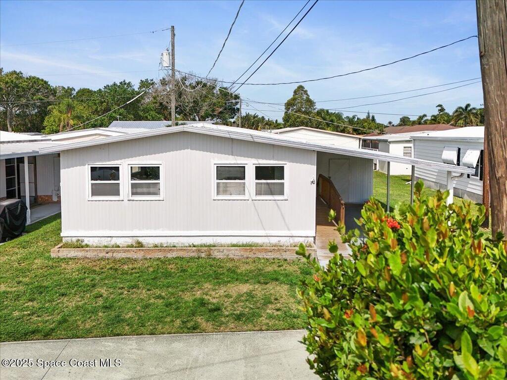 1675 Oceana Drive, Merritt Island, FL 32952