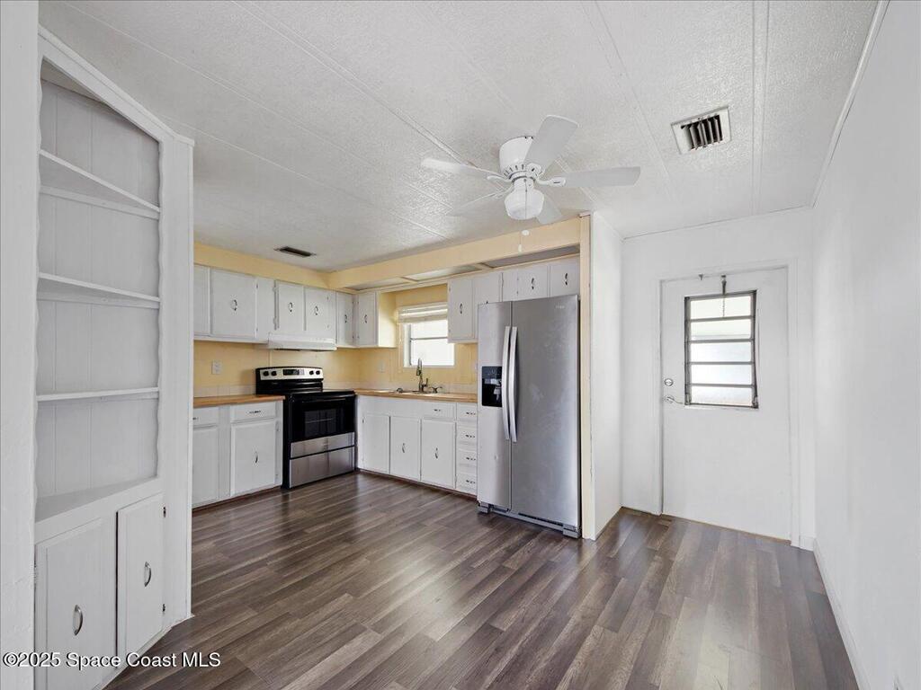 1675 Oceana Drive, Merritt Island, FL 32952