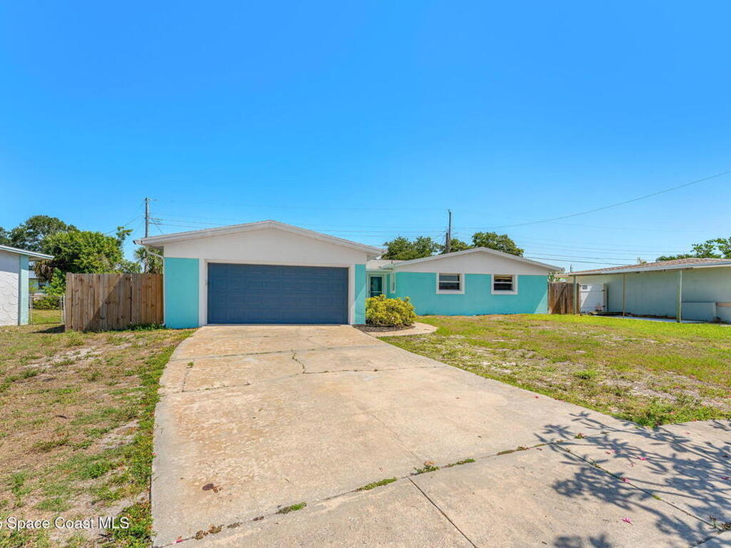 1310 Holt Drive, Merritt Island, FL 32952