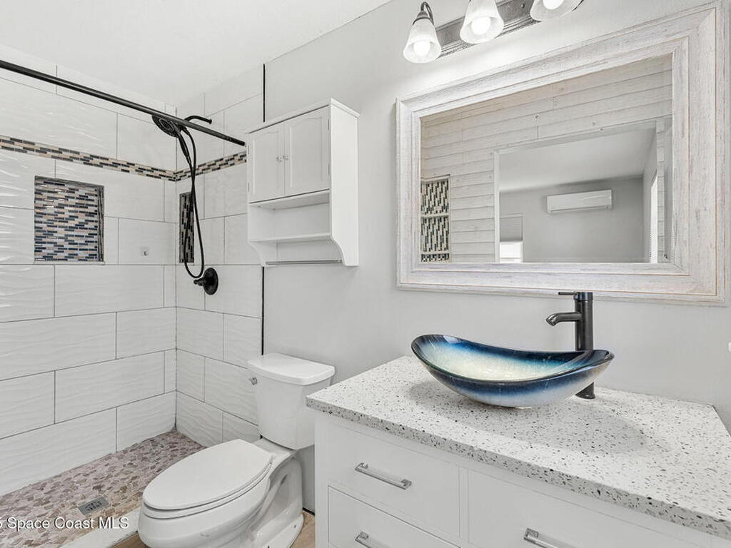 1310 Holt Drive, Merritt Island, FL 32952