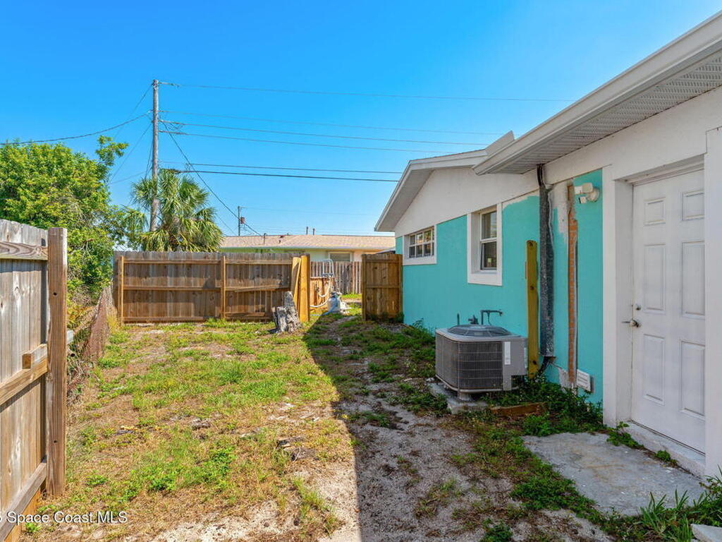 1310 Holt Drive, Merritt Island, FL 32952