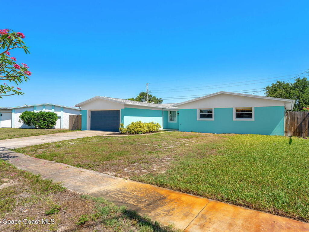 1310 Holt Drive, Merritt Island, FL 32952