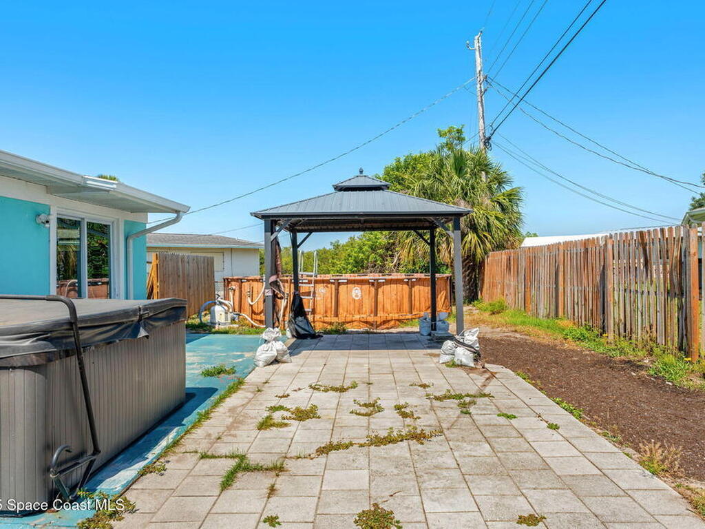 1310 Holt Drive, Merritt Island, FL 32952