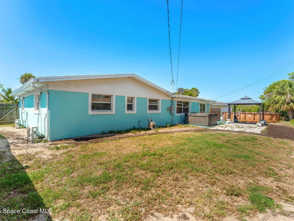 1310 Holt Drive, Merritt Island, FL 32952