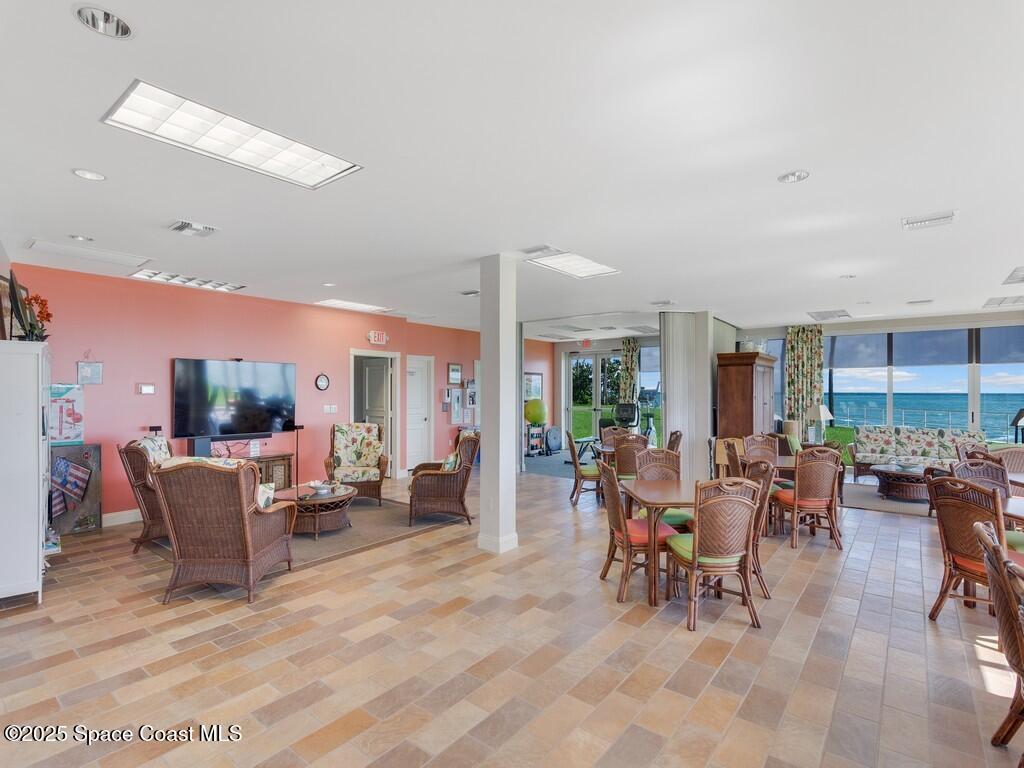 3554 Ocean Drive, Vero Beach, FL 32963