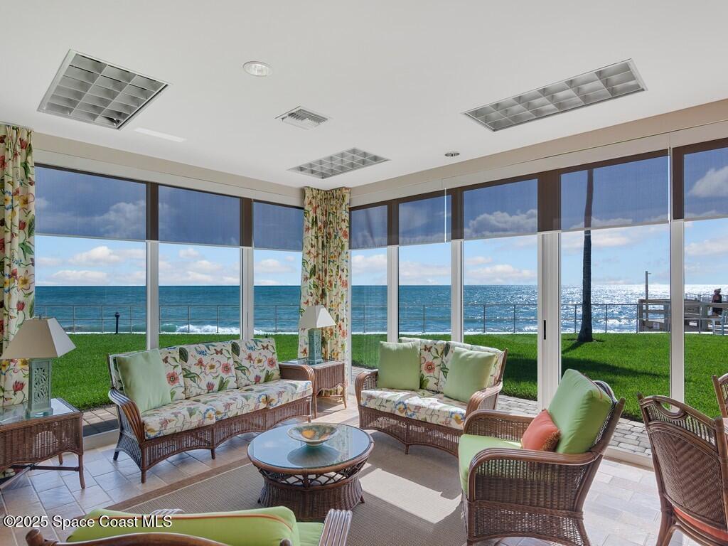 3554 Ocean Drive, Vero Beach, FL 32963