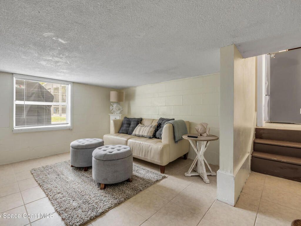 2007 Oak Street, Melbourne Beach, FL 32951