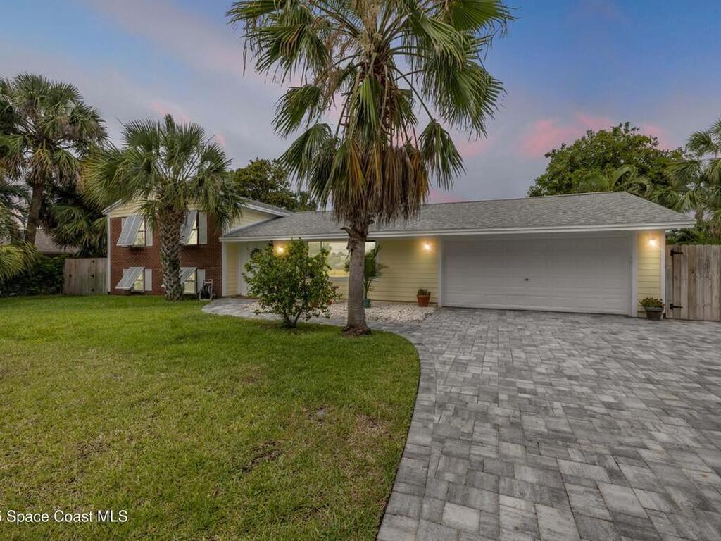 2007 Oak Street, Melbourne Beach, FL 32951