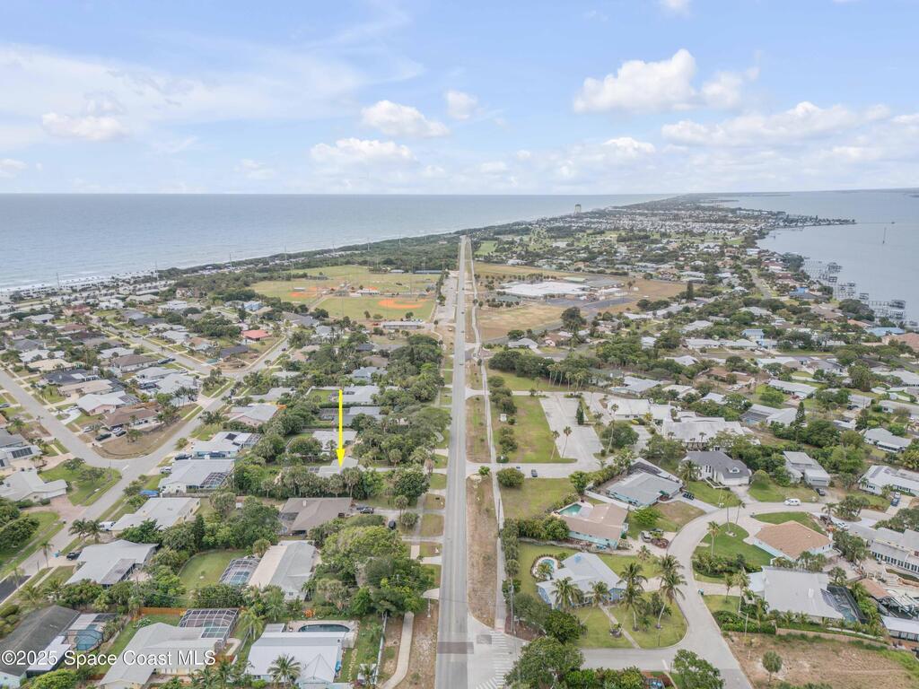 2007 Oak Street, Melbourne Beach, FL 32951