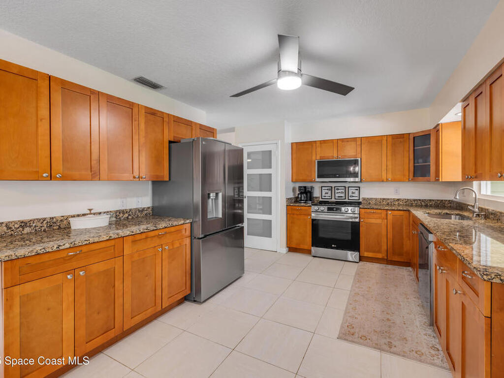 2007 Oak Street, Melbourne Beach, FL 32951