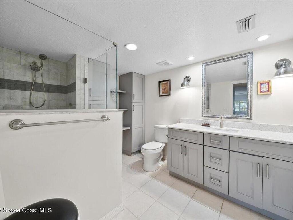 1527 S Atlantic Avenue, Cocoa Beach, FL 32931