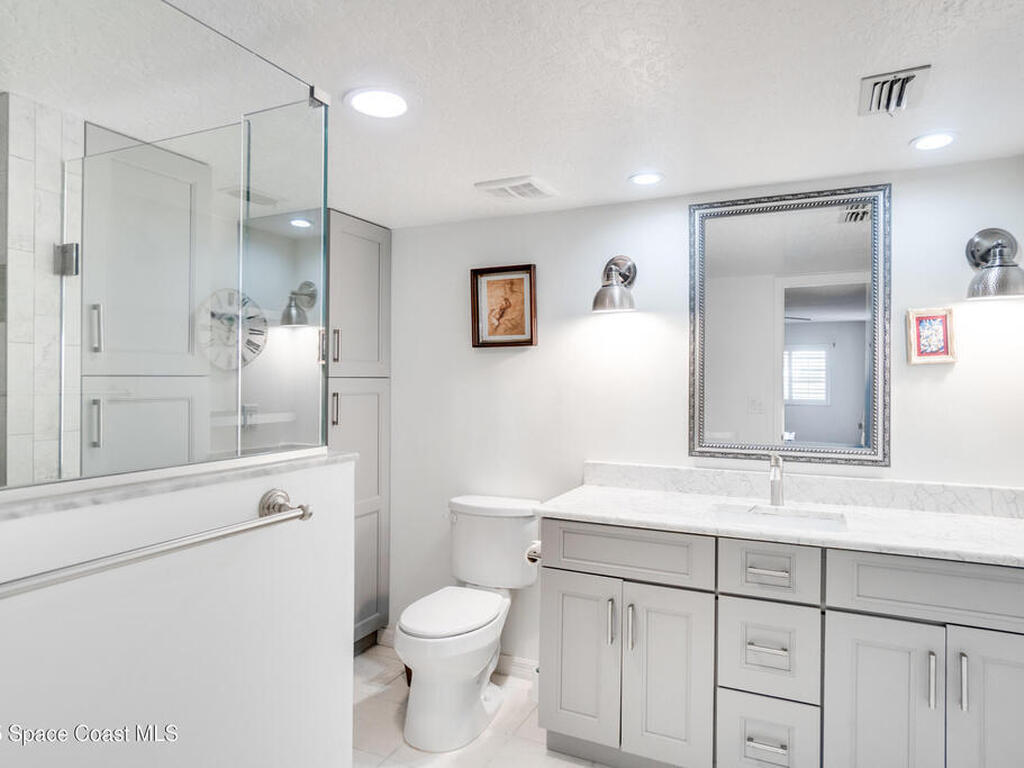 1527 S Atlantic Avenue, Cocoa Beach, FL 32931
