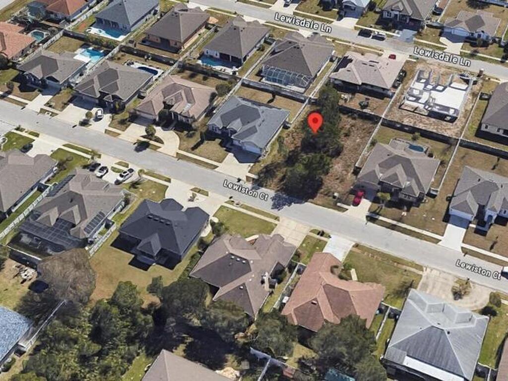 11 Lewiston Court, Palm Coast, FL 32137