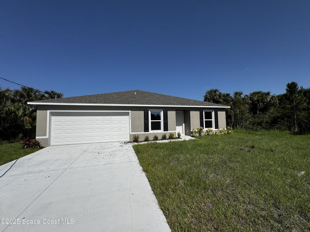 3151 Lakeland Avenue, Palm Bay, FL 32908