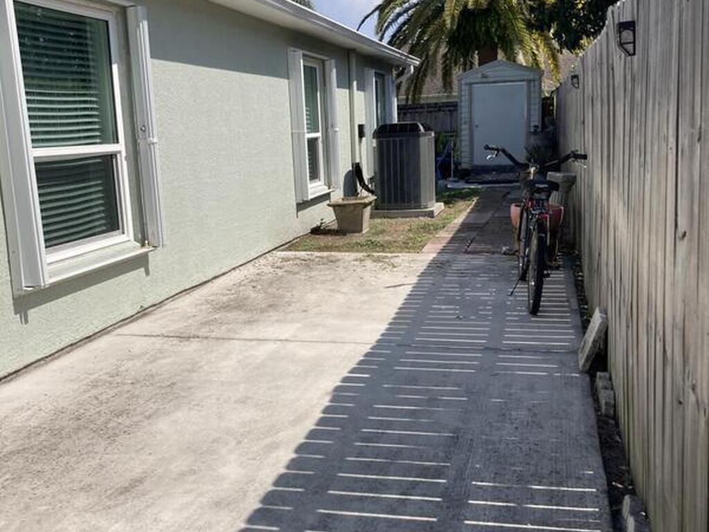 971 Sabal Grove Drive, Rockledge, FL 32955