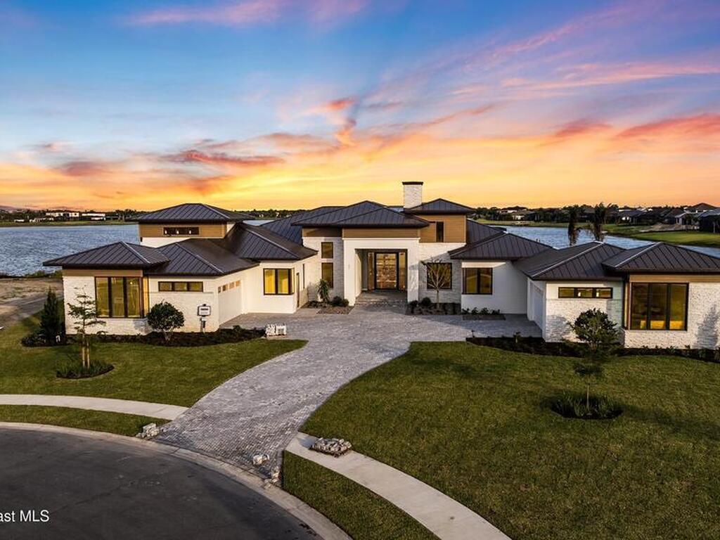 3717 Upper Floridian Way, Rockledge, FL 32955